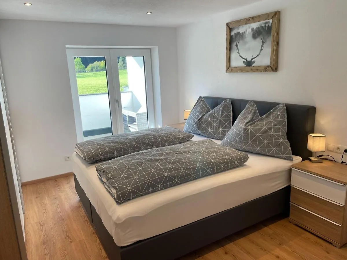 Apartment Weitblick In Gotzens With Spa Access Innsbruck