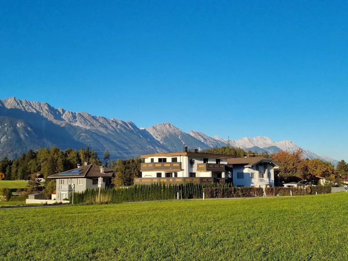 Apartment Weitblick In Gotzens With Spa Access Innsbruck Austria